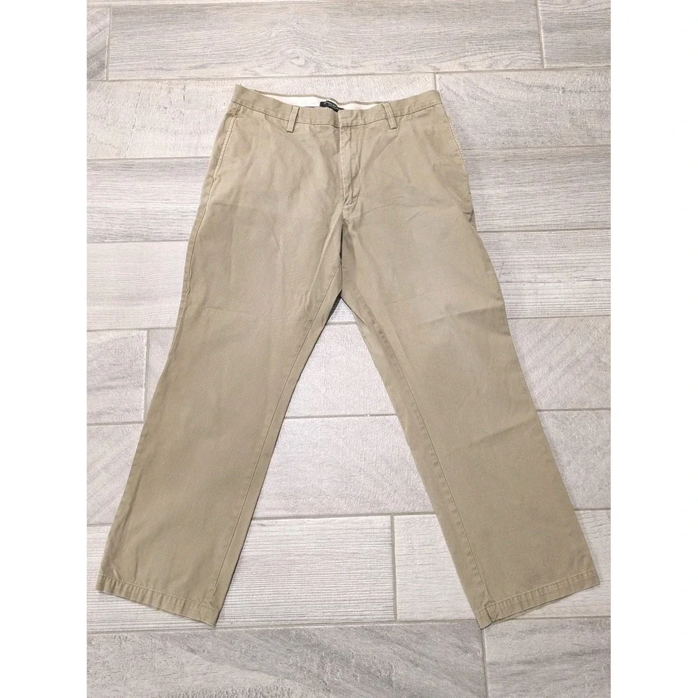 Banana Republic Gavin Chino Pants Mens 35x32 (35x30) Beige Straight Leg Casual